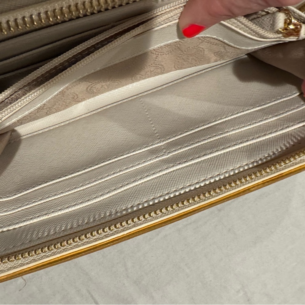 Michael Kors Jet Set Travel Continental Wallet Vanilla signature logo Classic - Picture 7 of 16